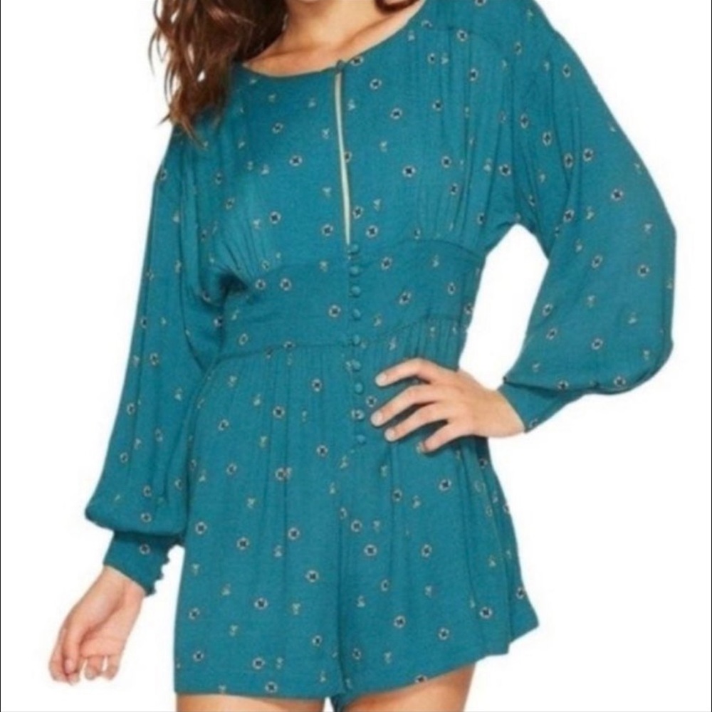 Free People Long Sleeved Shorts Romper NWT SZ M
